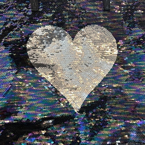 Multi-Colored Sequin Shoulder Bag w/ Silver Disappearing Heart Bag - Picture 6 of 16